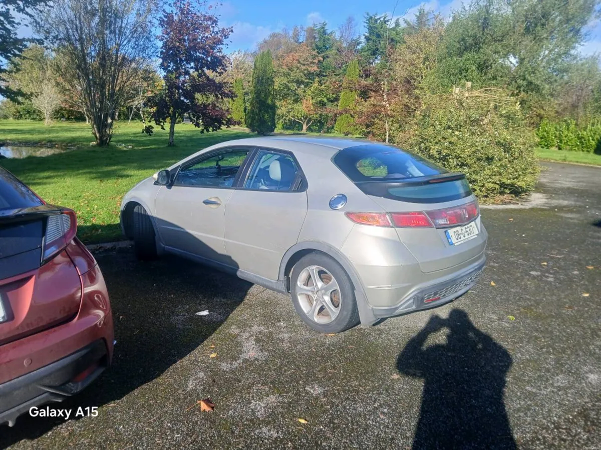 Image 1 of 6