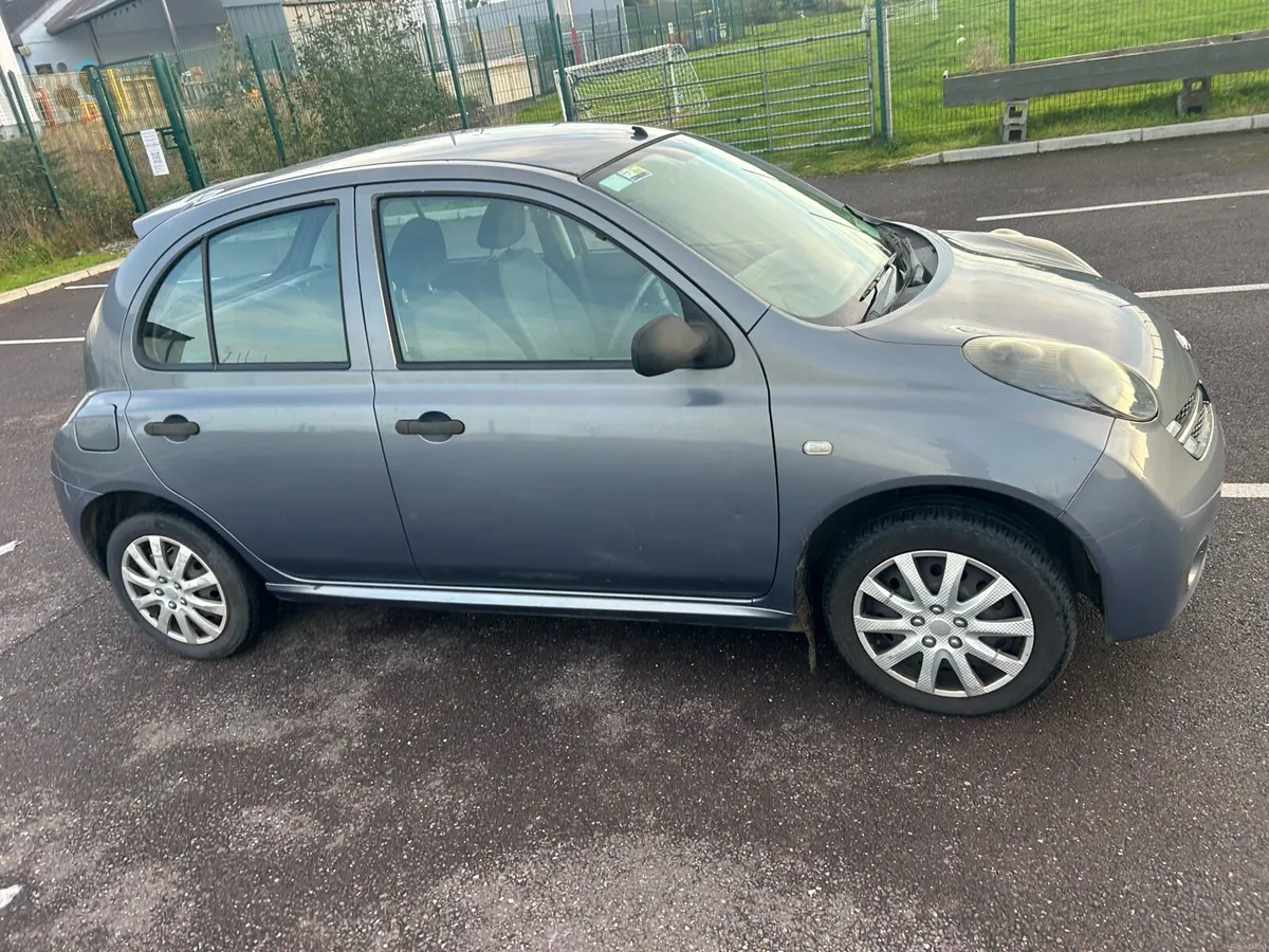 Image 2 of 6