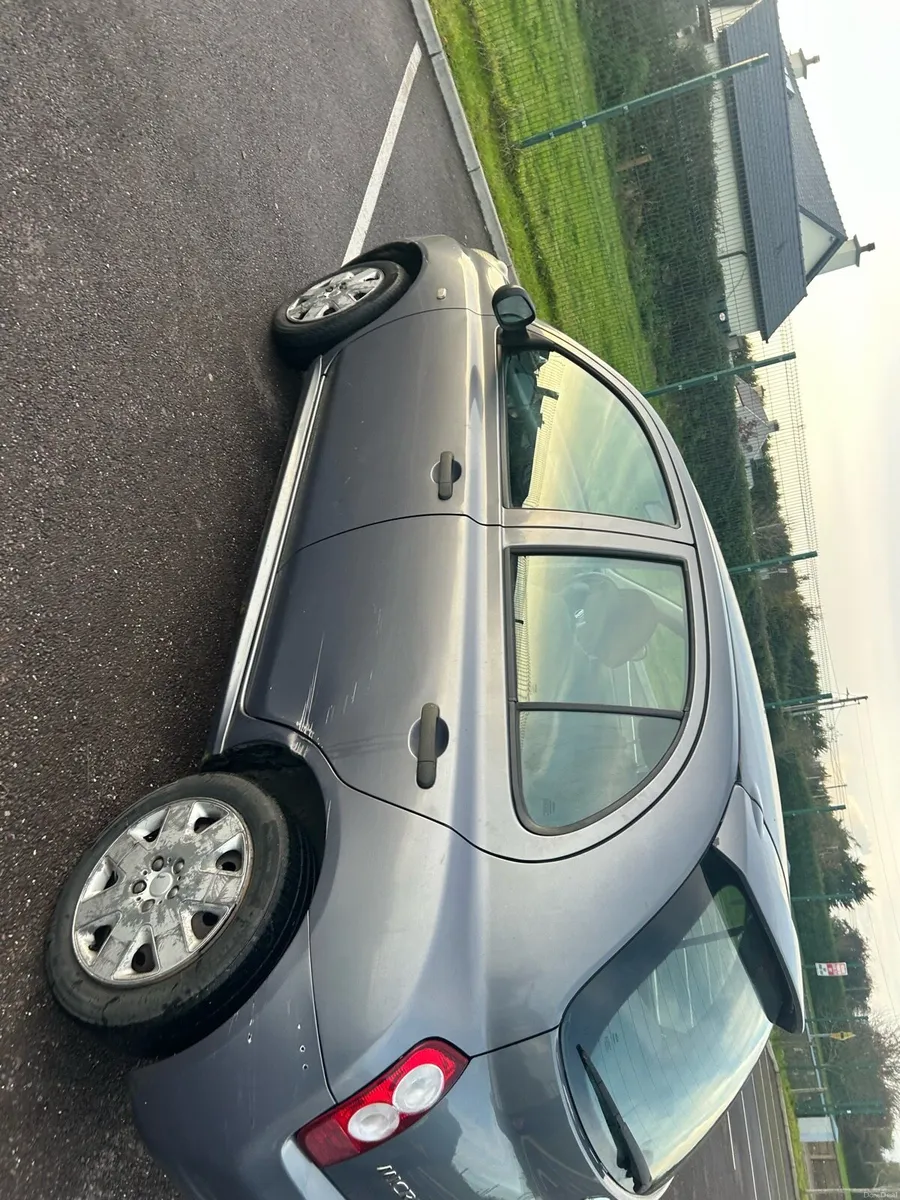 Image 4 of 6