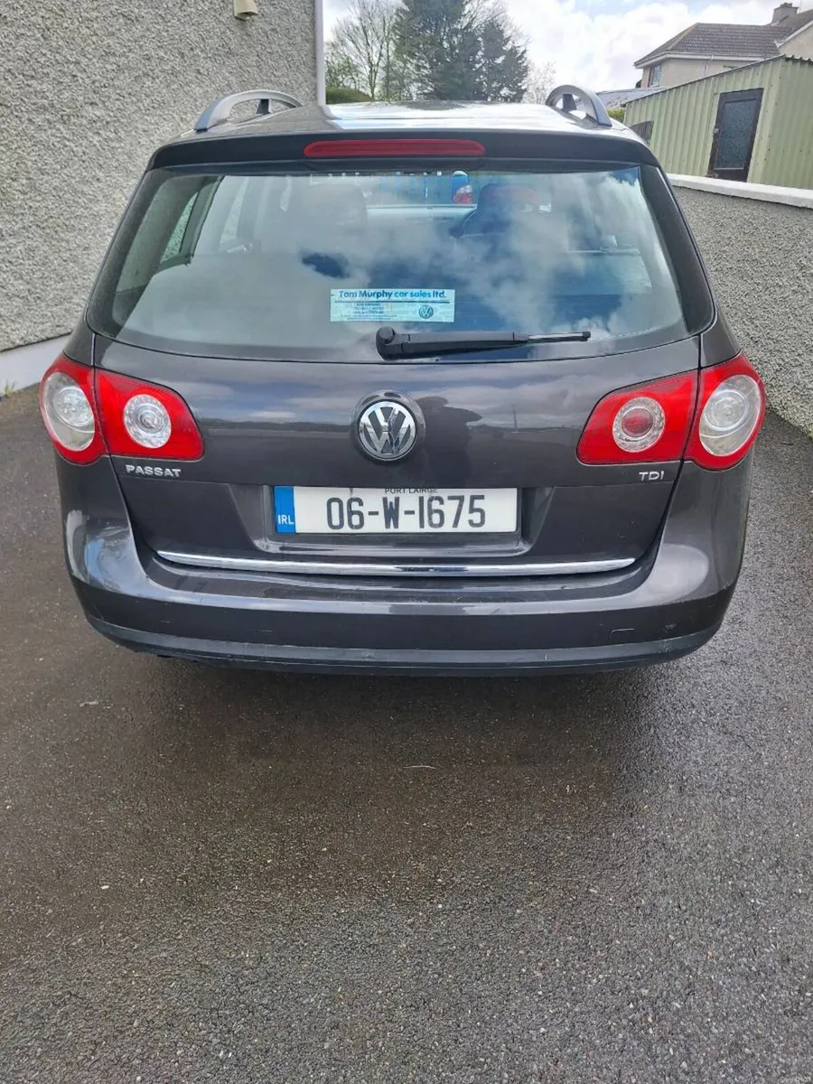 Image 4 of 7