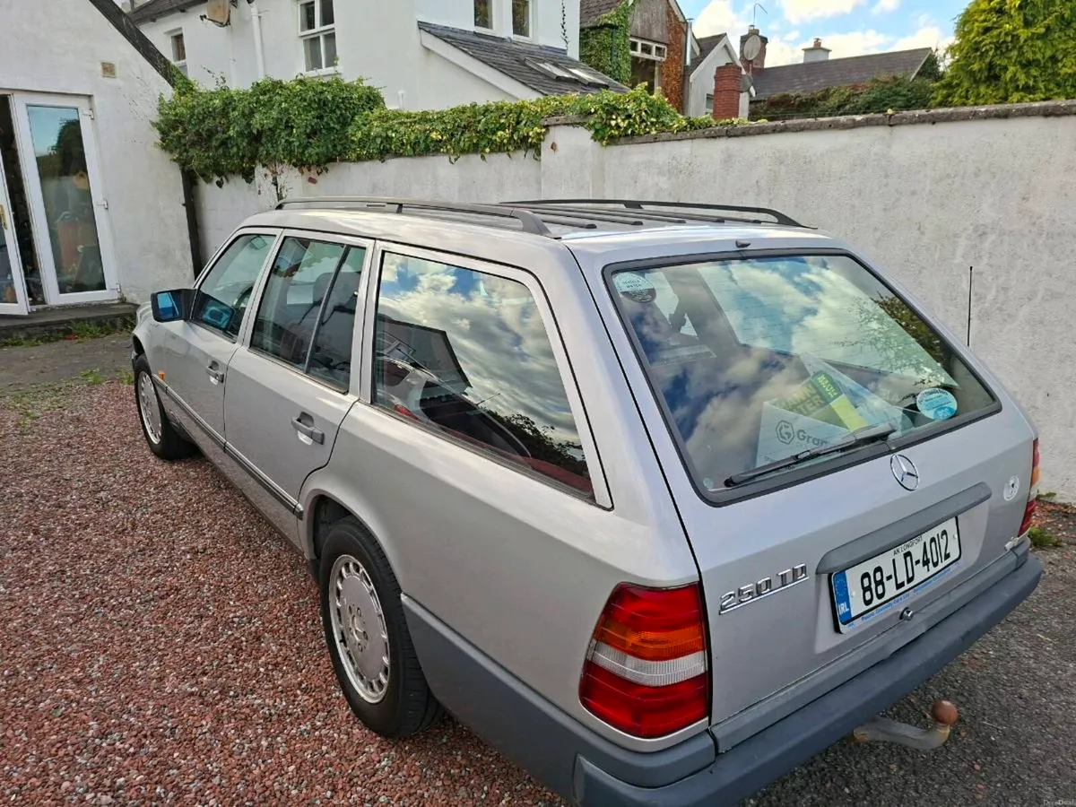 Image 4 of 10