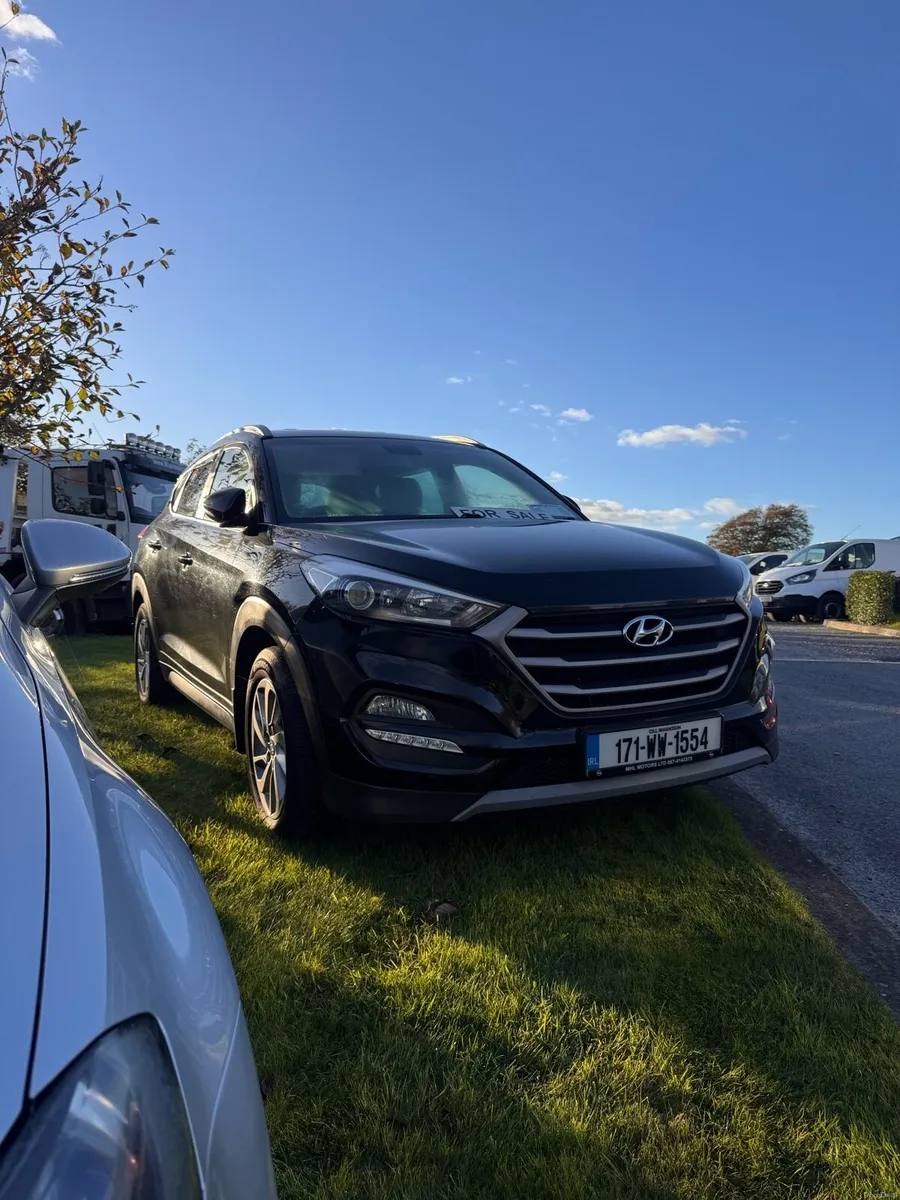 Image 2 of 10