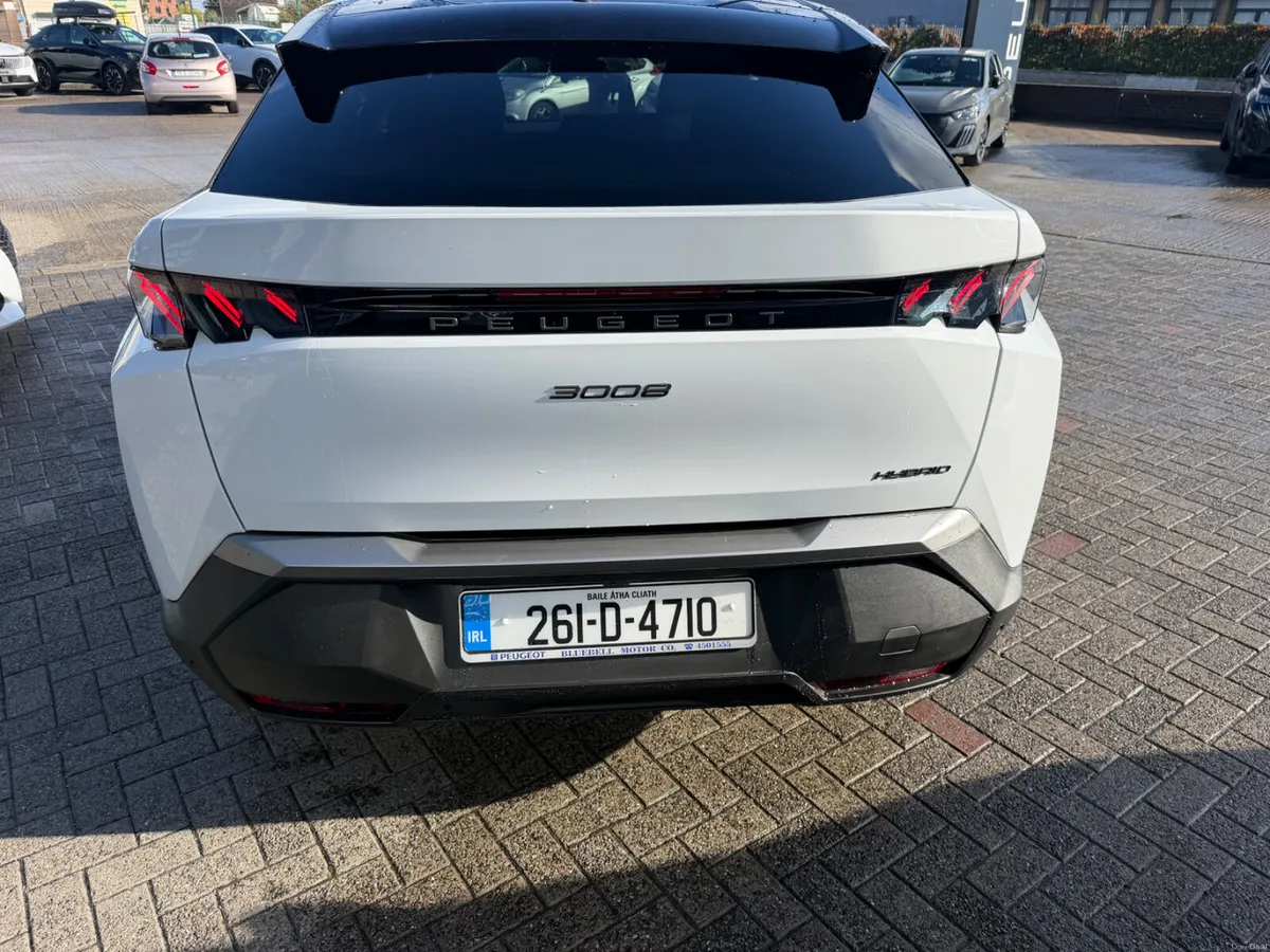Image 4 of 7