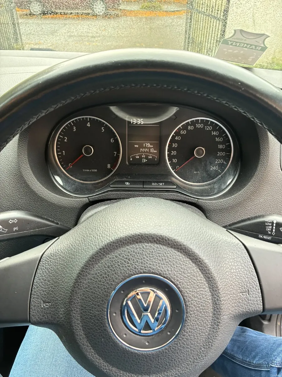 Image 2 of 4