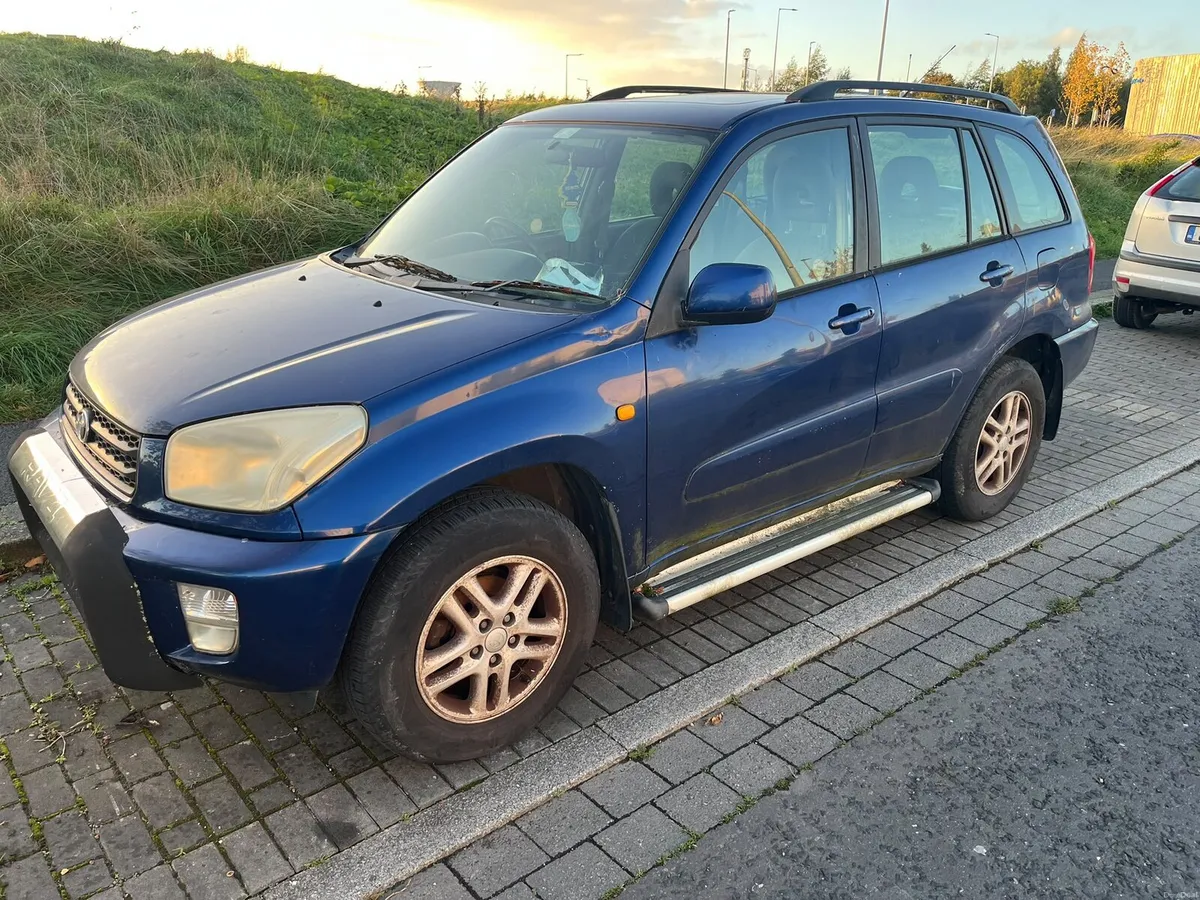 Image 2 of 5