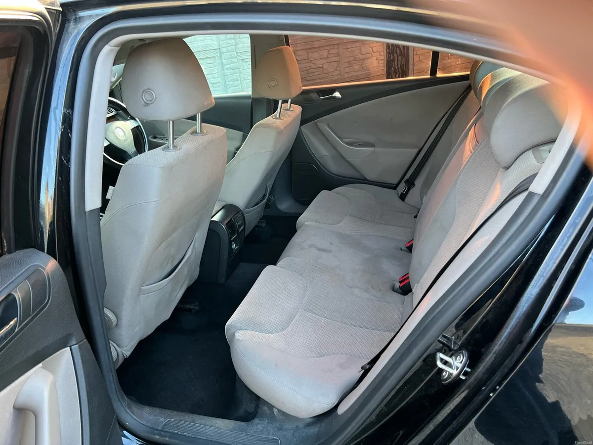 Image 6 of 7