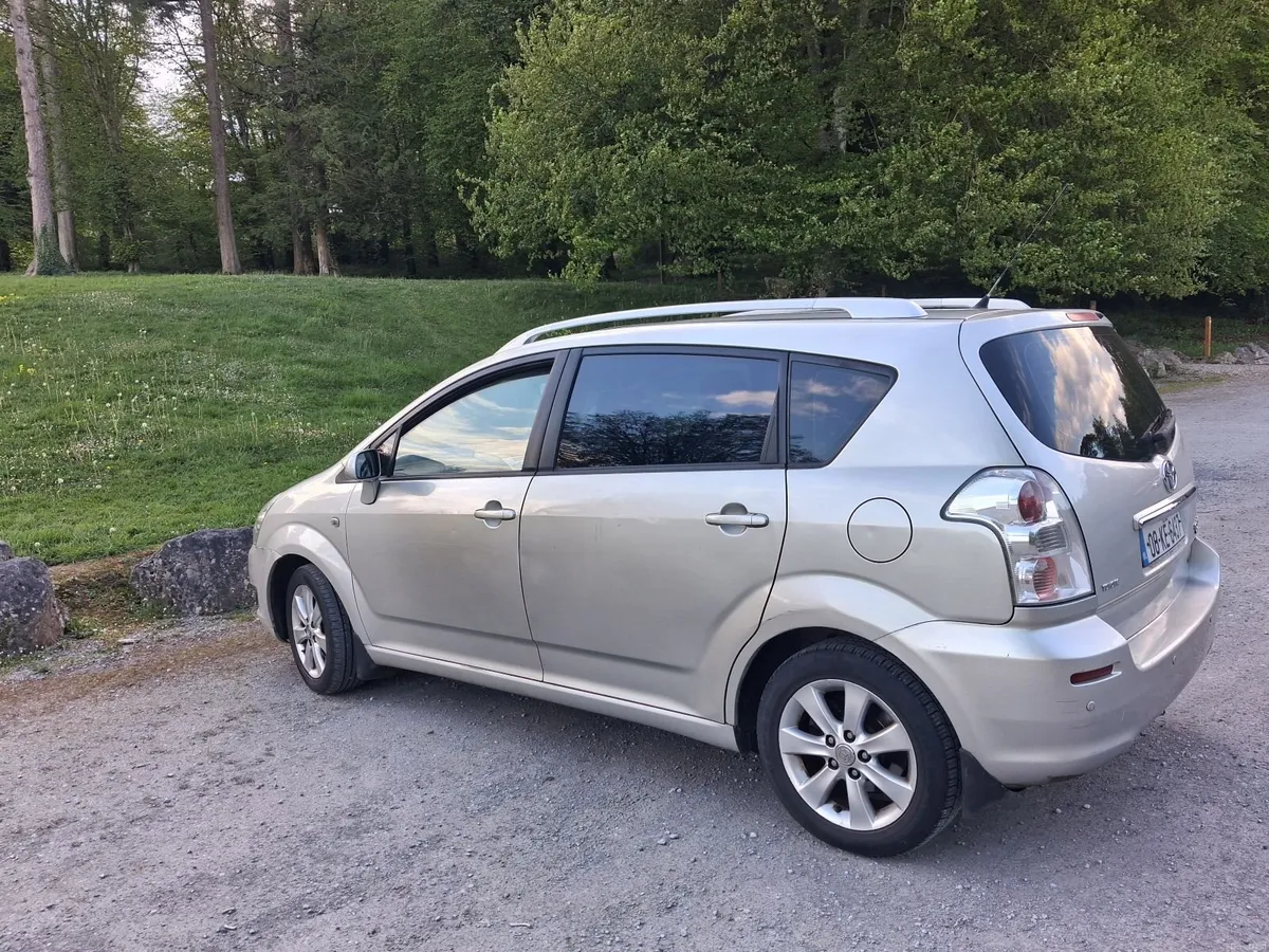 Image 5 of 6