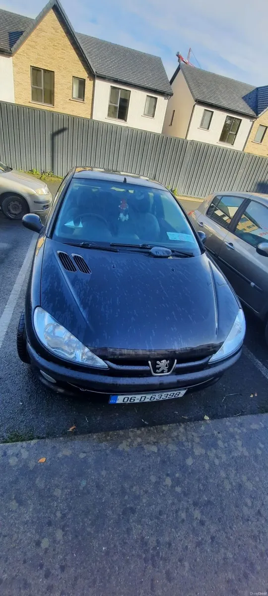 Image 4 of 7