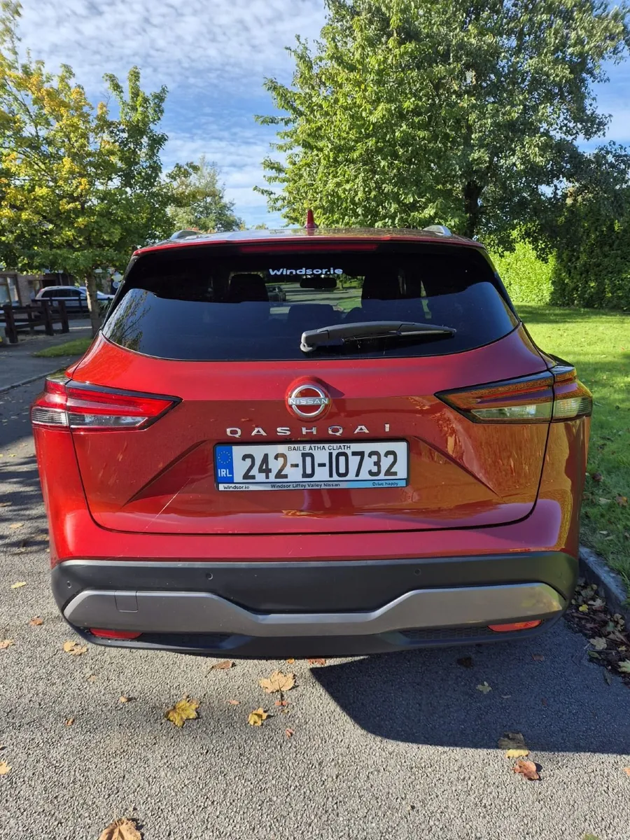 Image 4 of 9