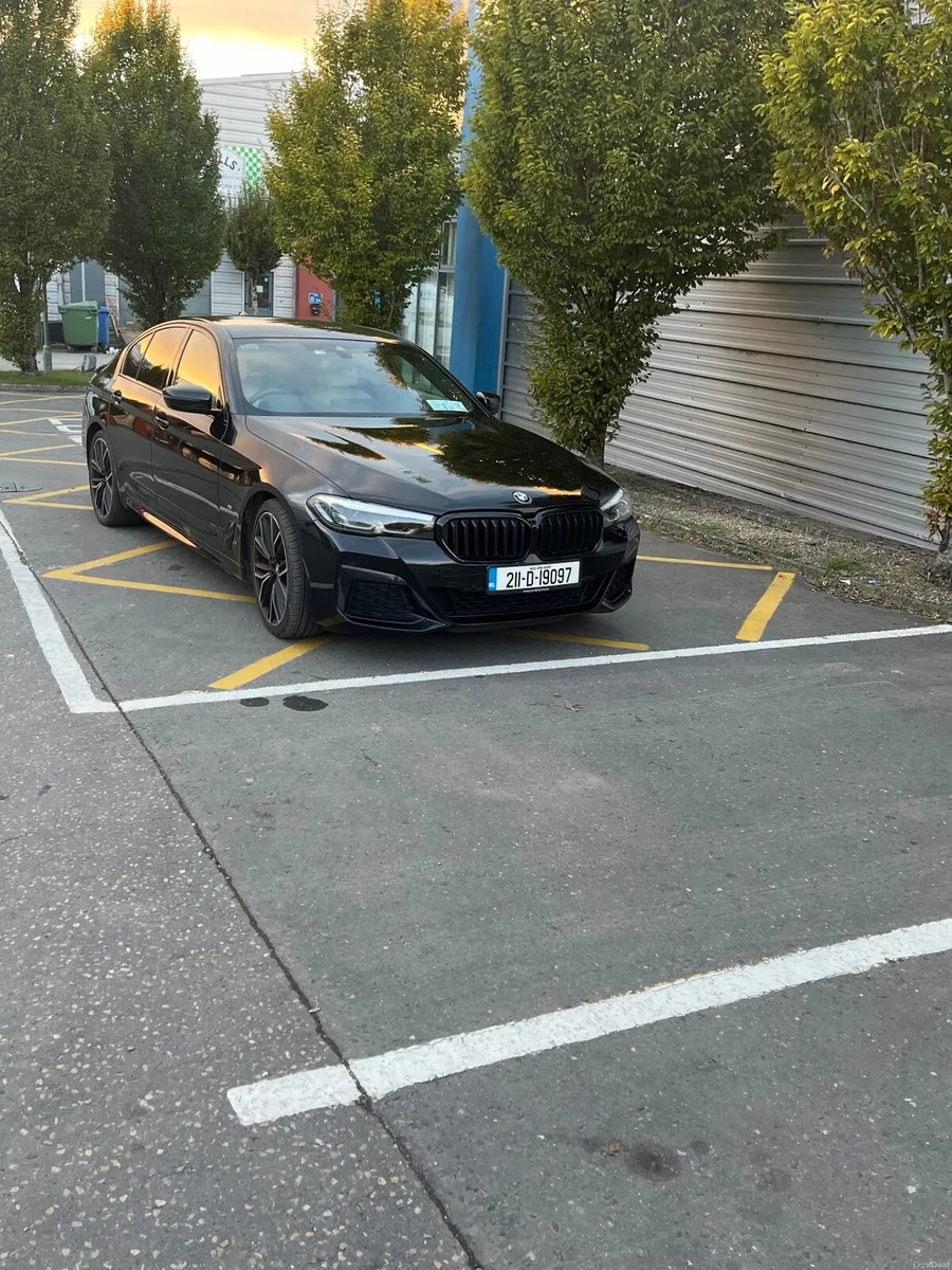 Image 5 of 19