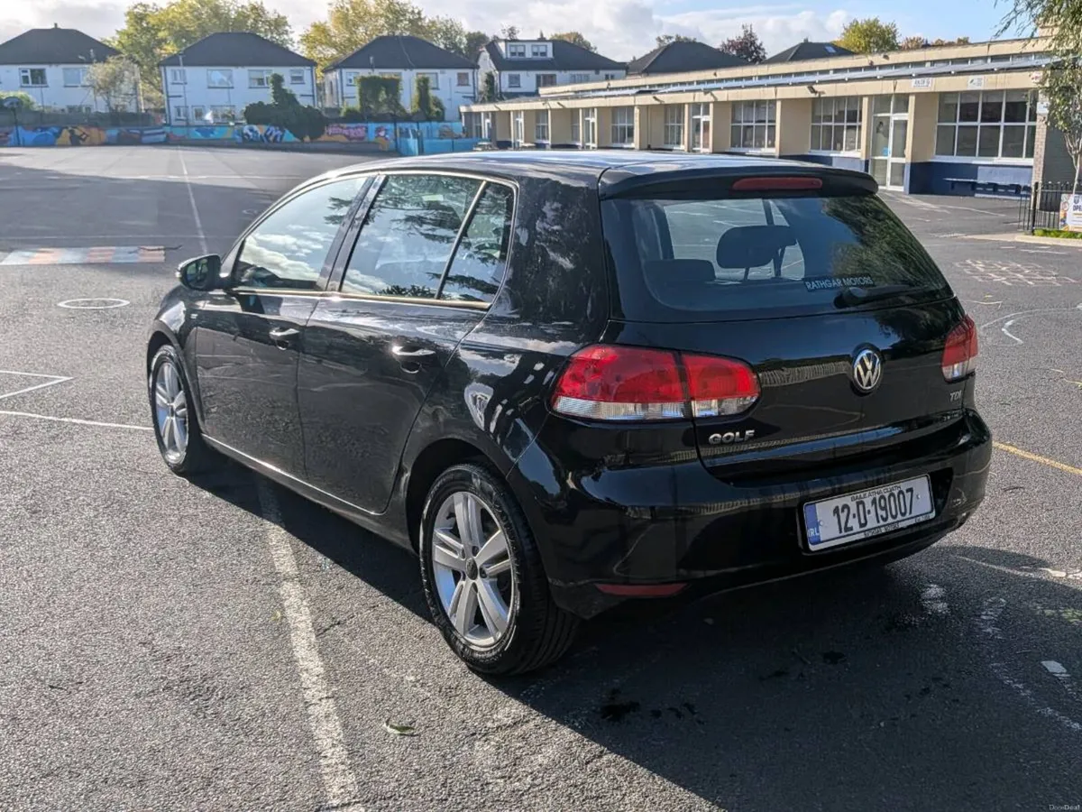 Image 2 of 11
