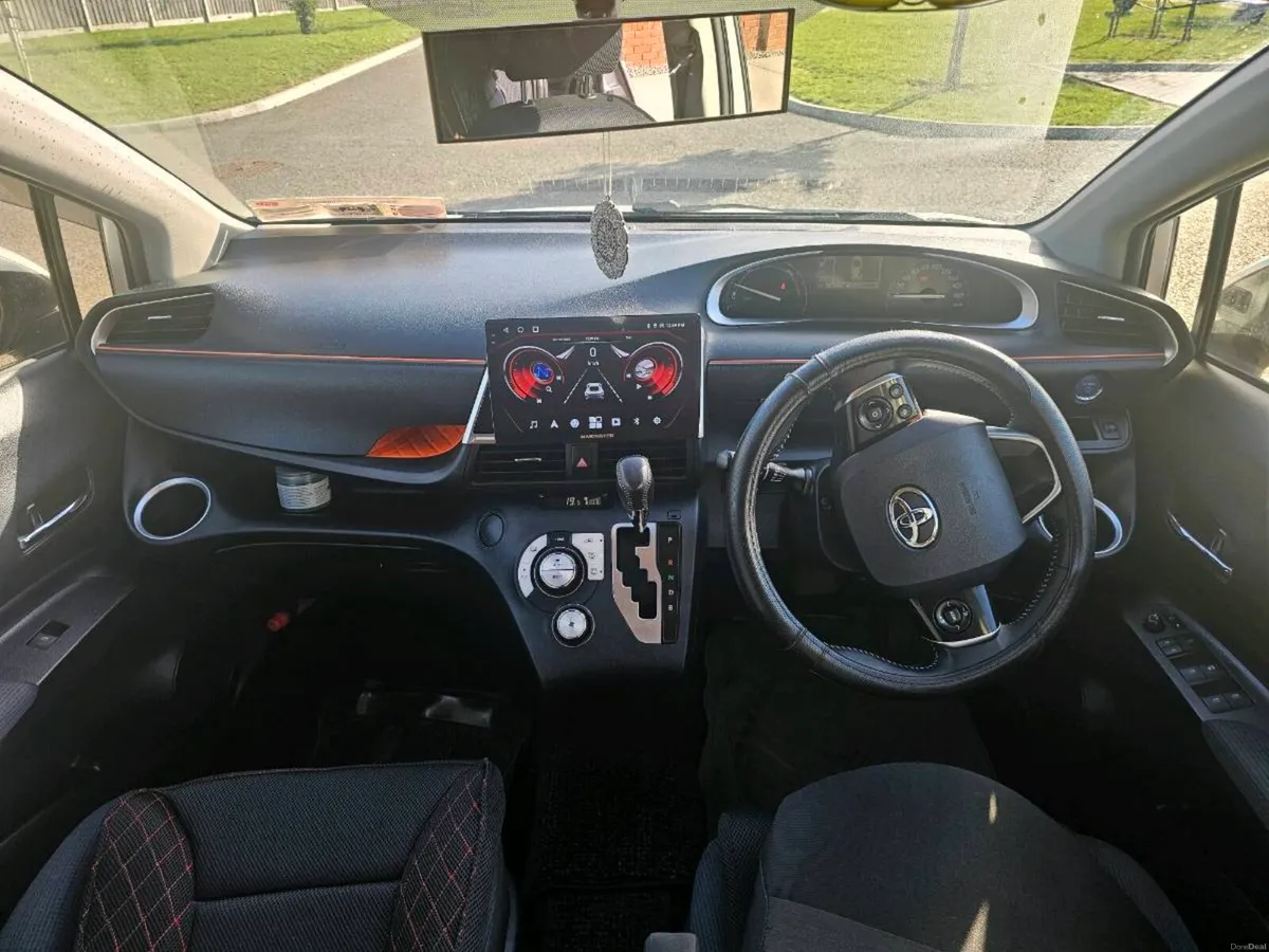Image 5 of 10