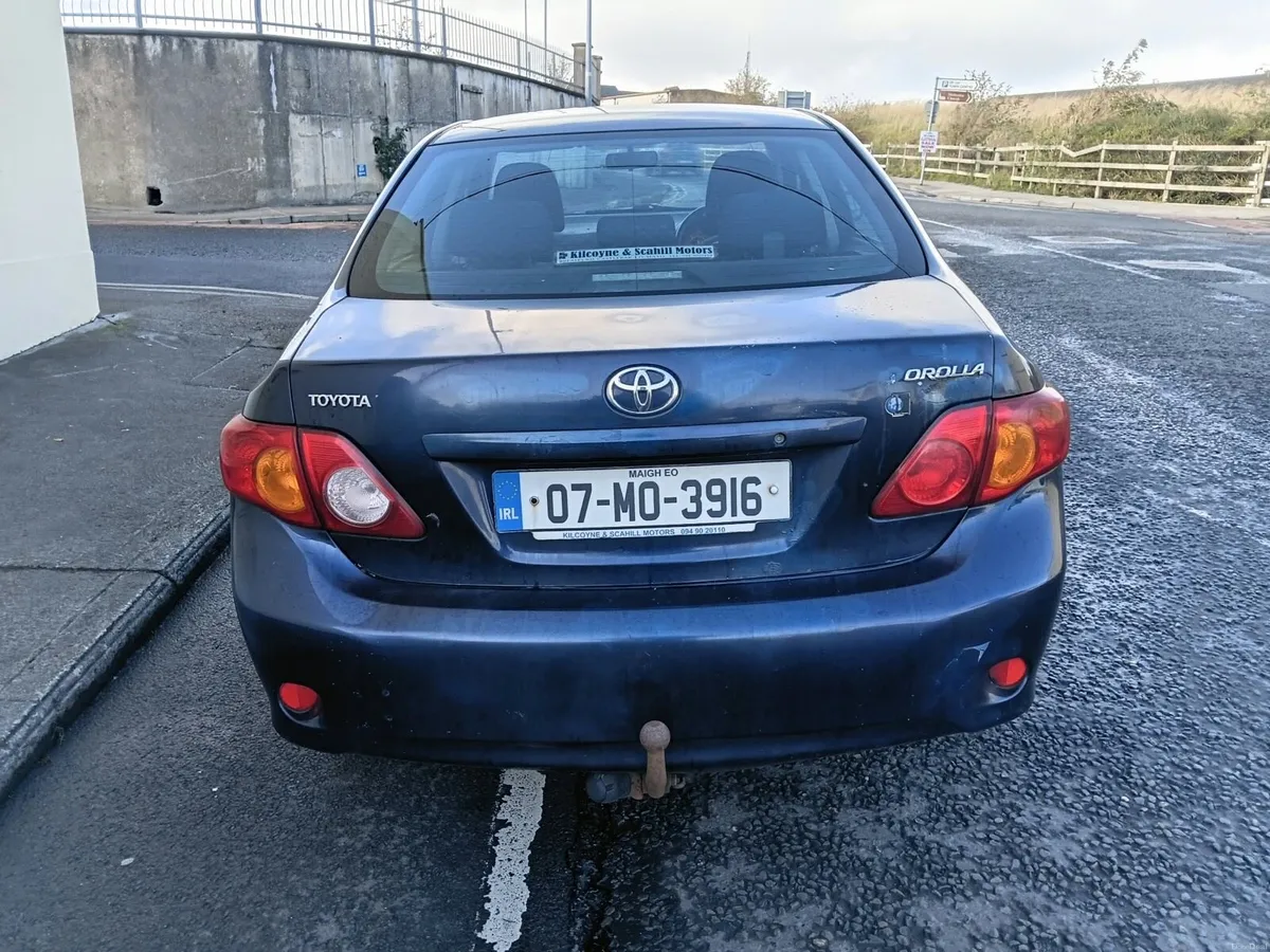 Image 4 of 6