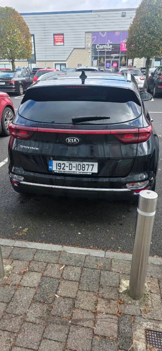 Image 2 of 10