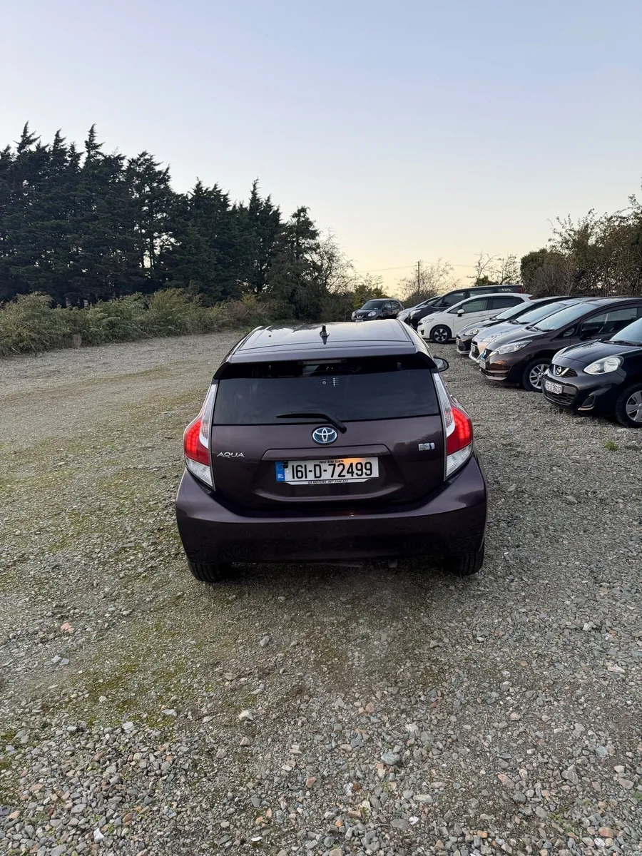 Image 4 of 10