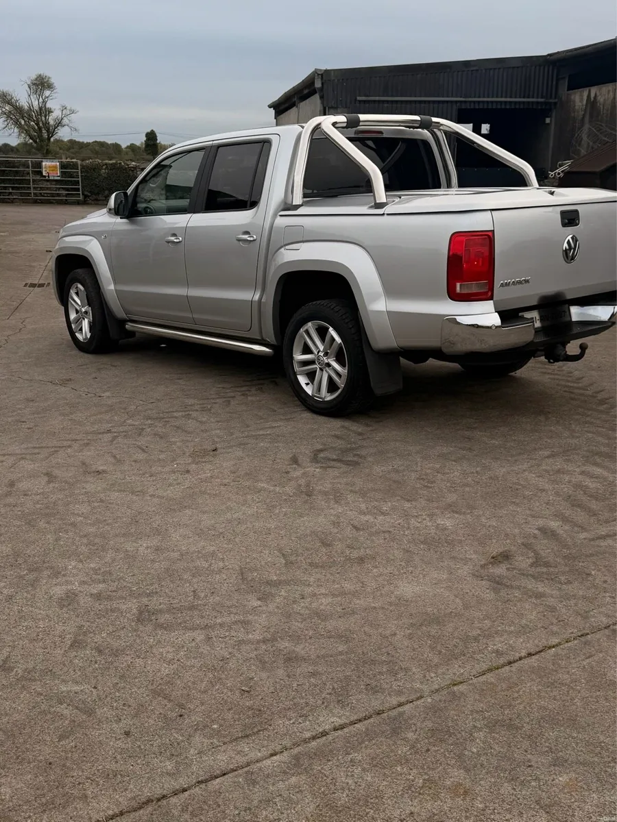 Image 3 of 7