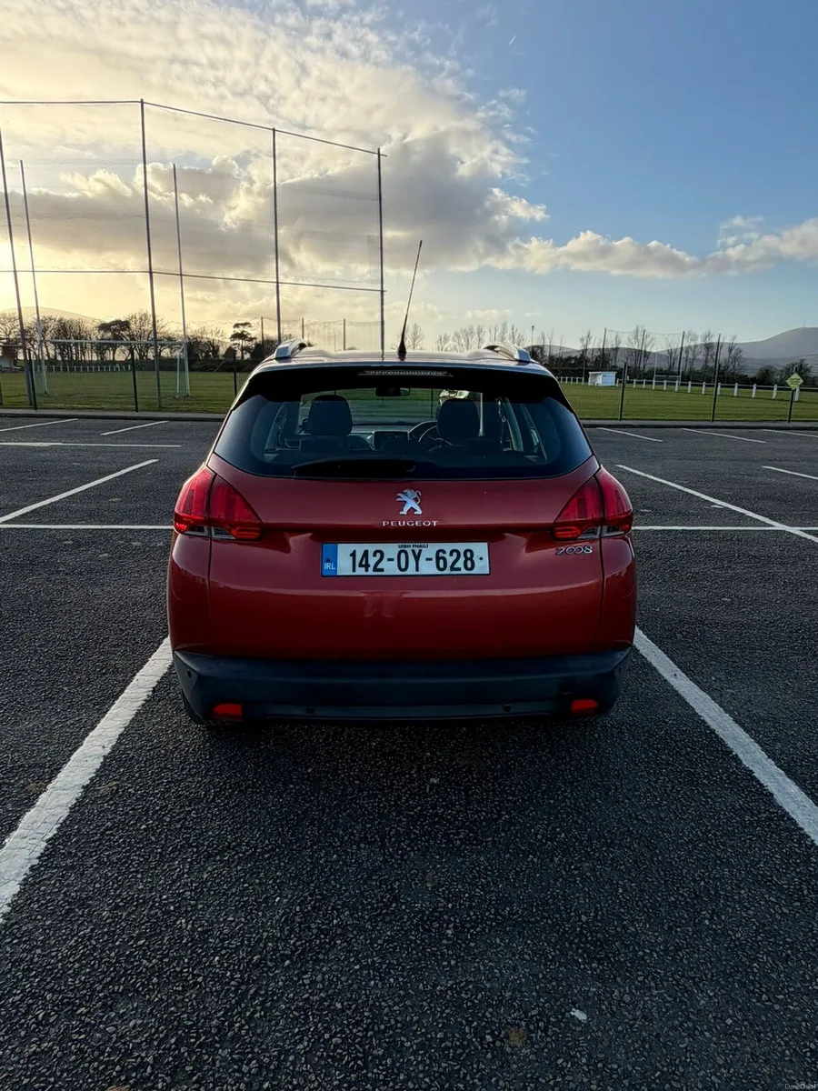 Image 4 of 11