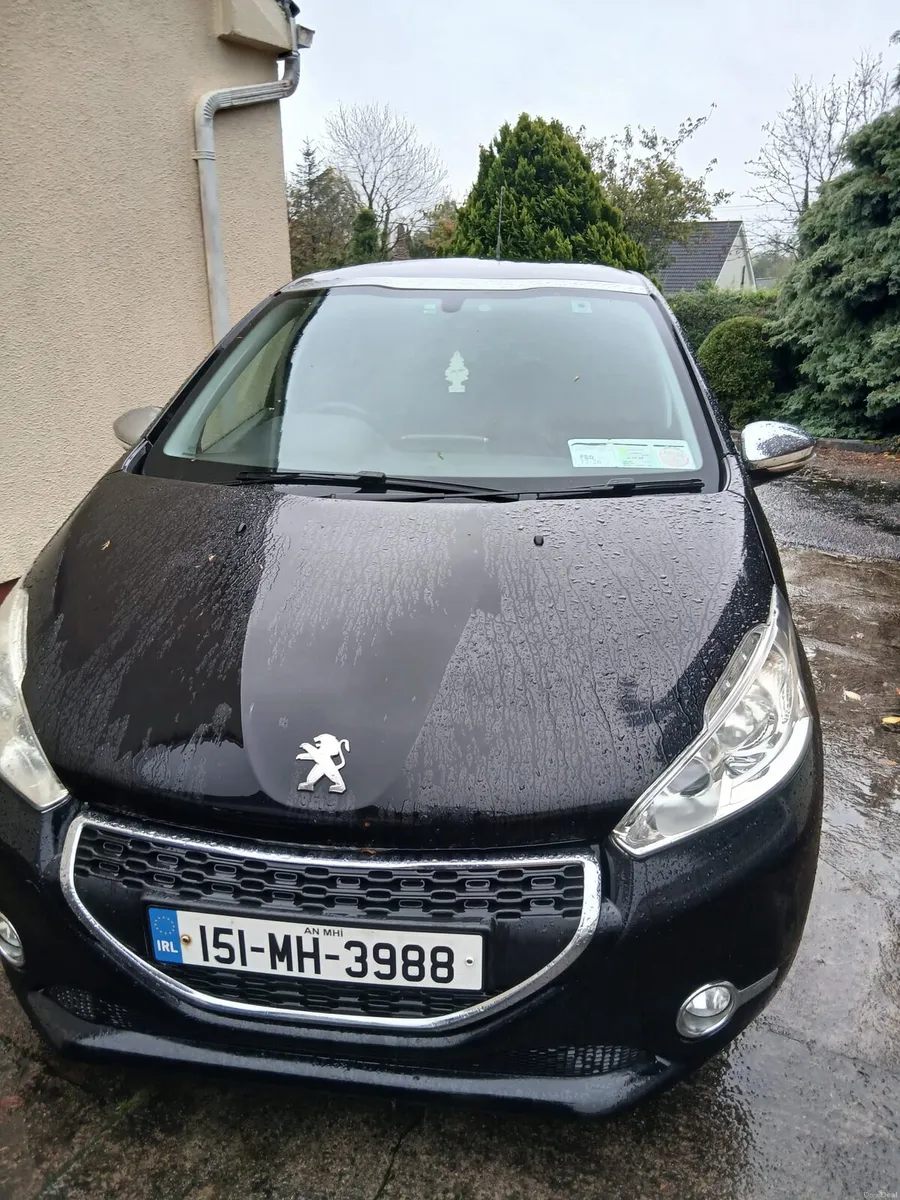 Image 2 of 7