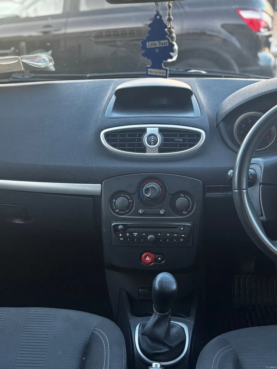 Image 4 of 9