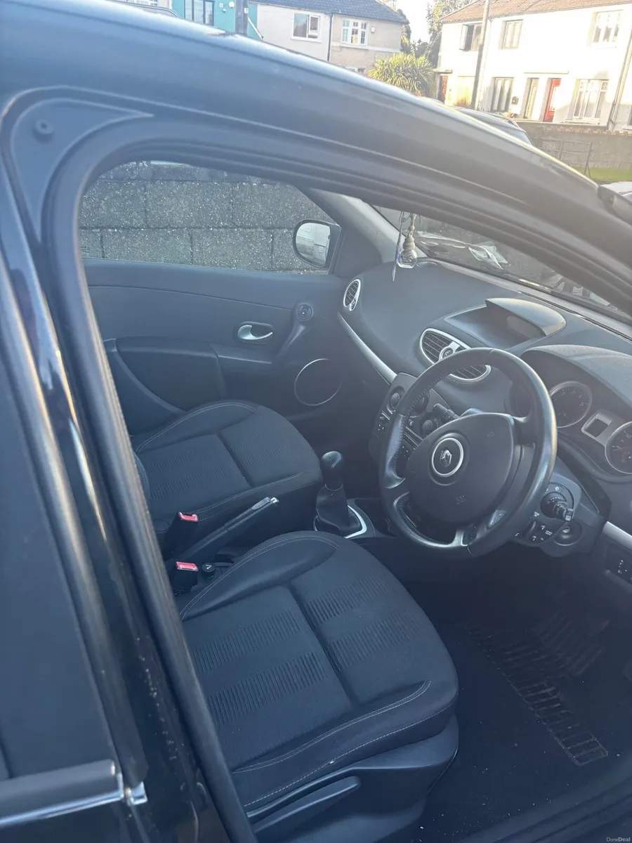 Image 6 of 9