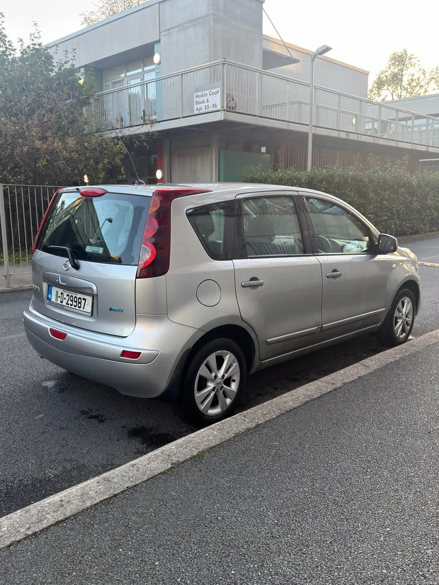 Image 4 of 9