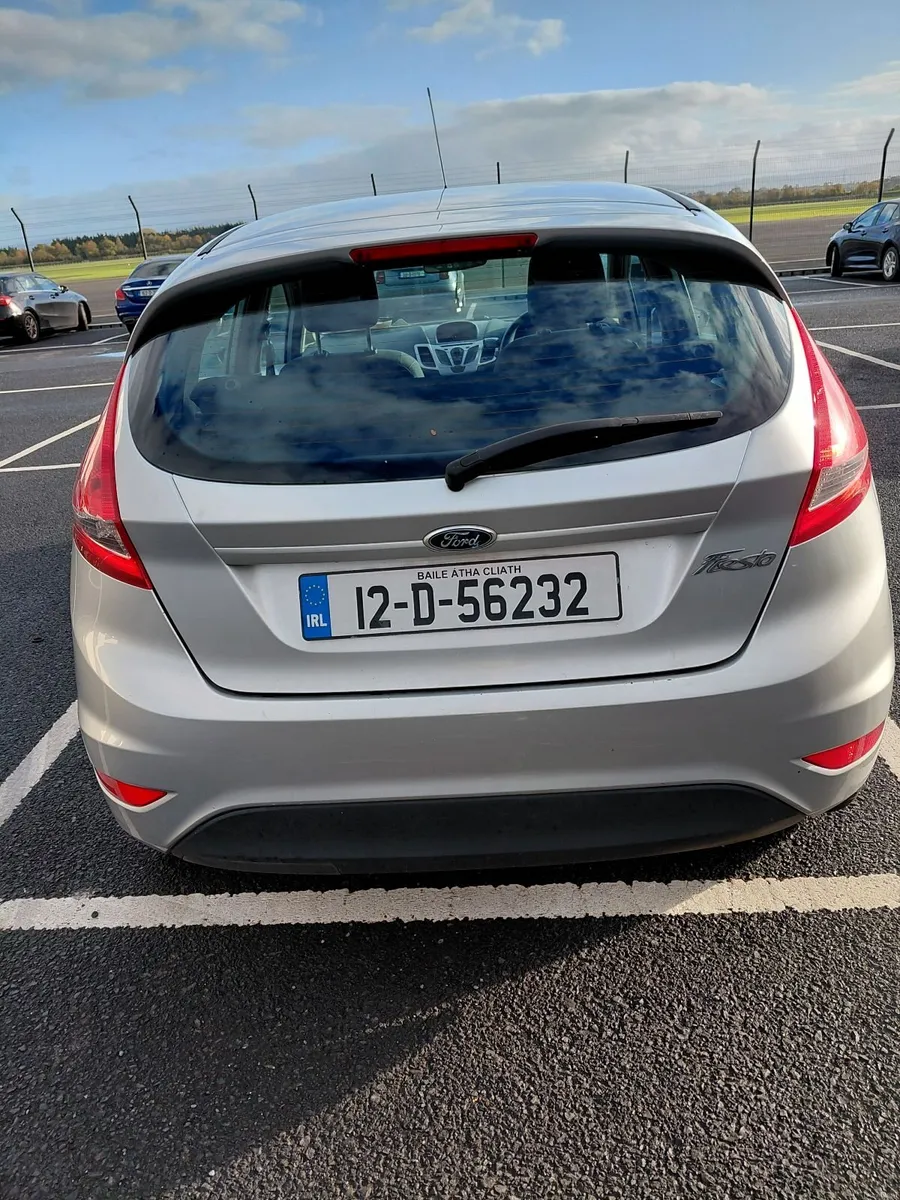 Image 2 of 18