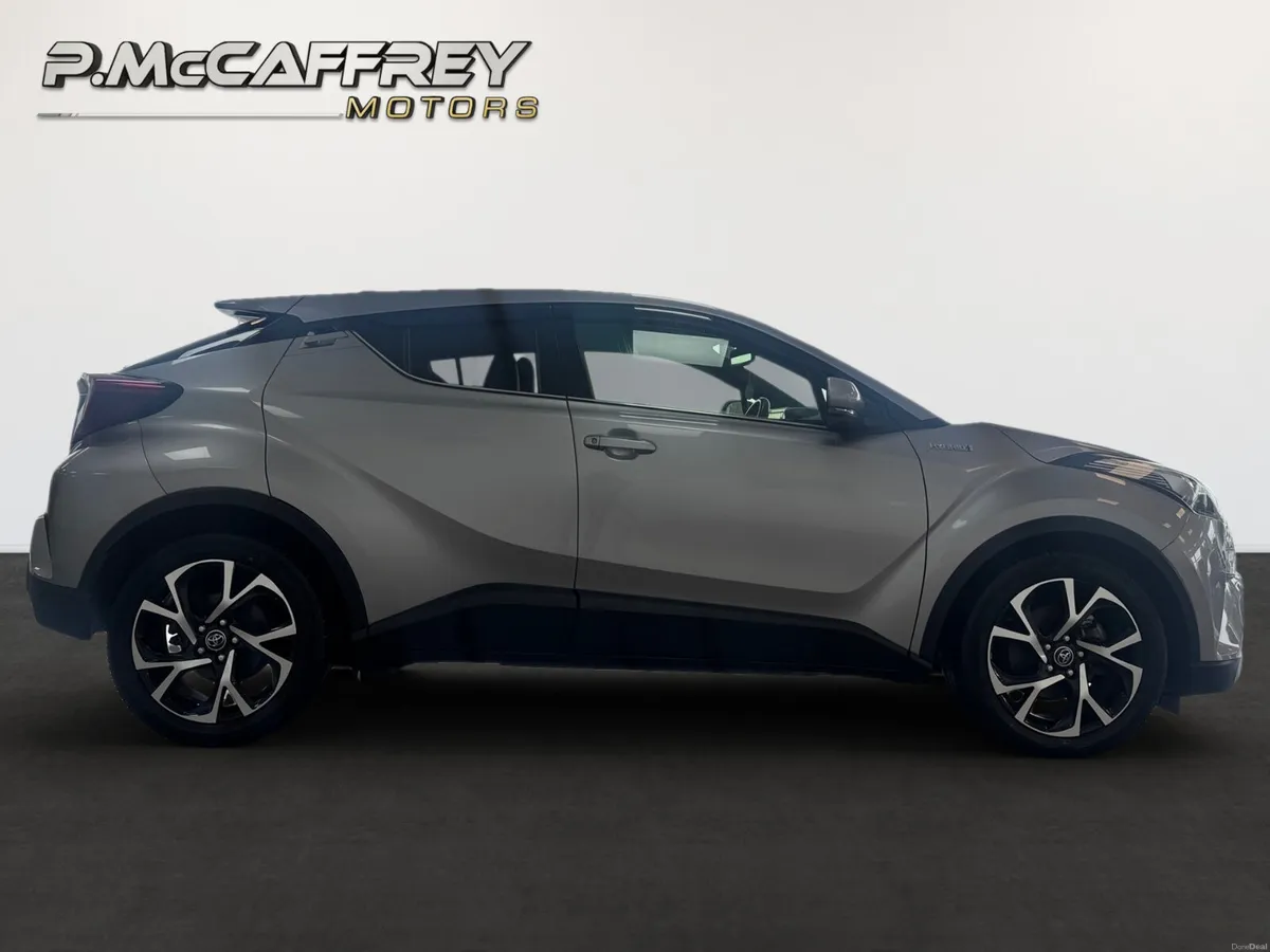 Image 4 of 20