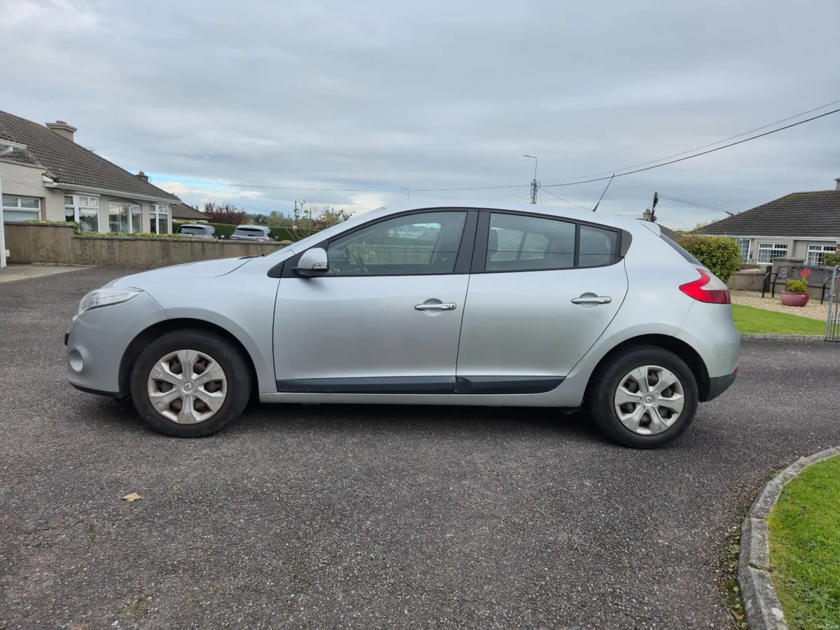 Image 1 of 5