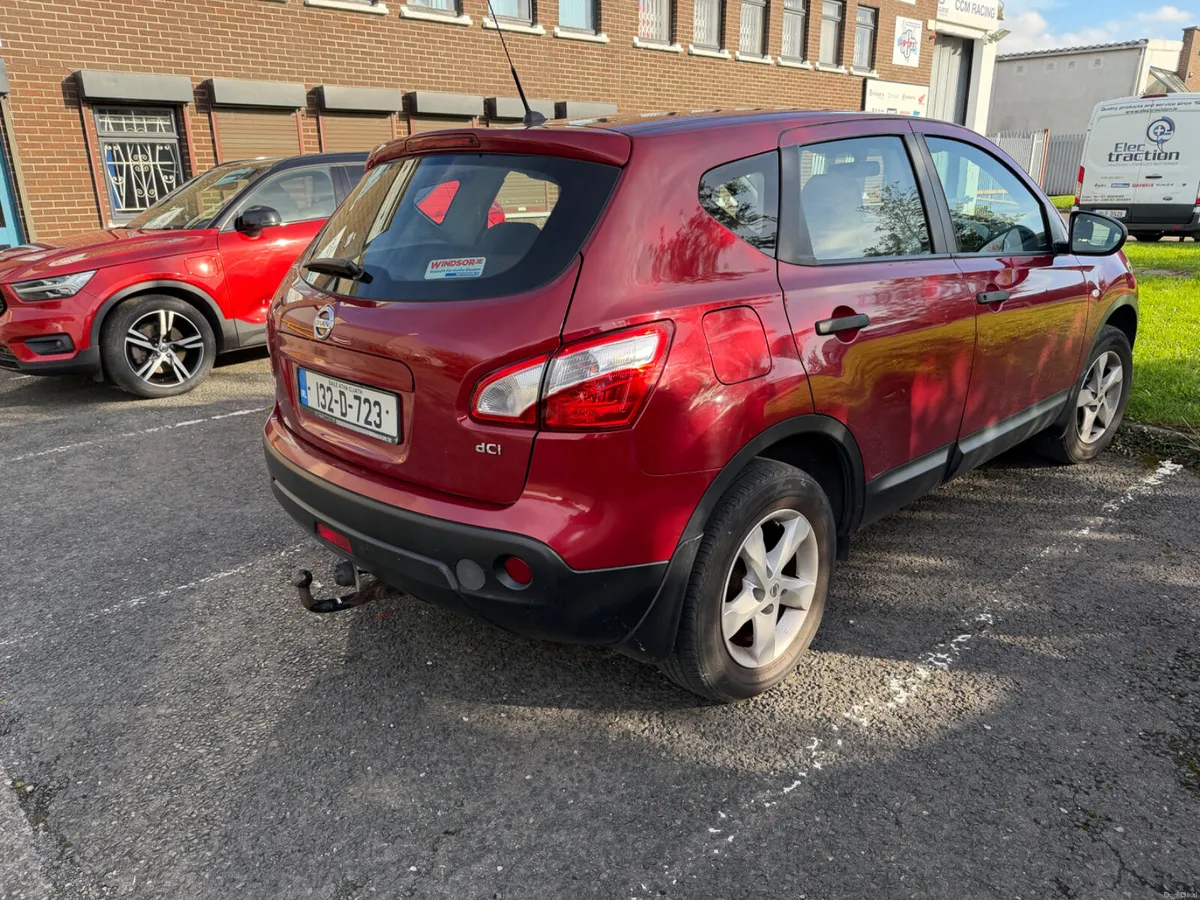 Image 2 of 9