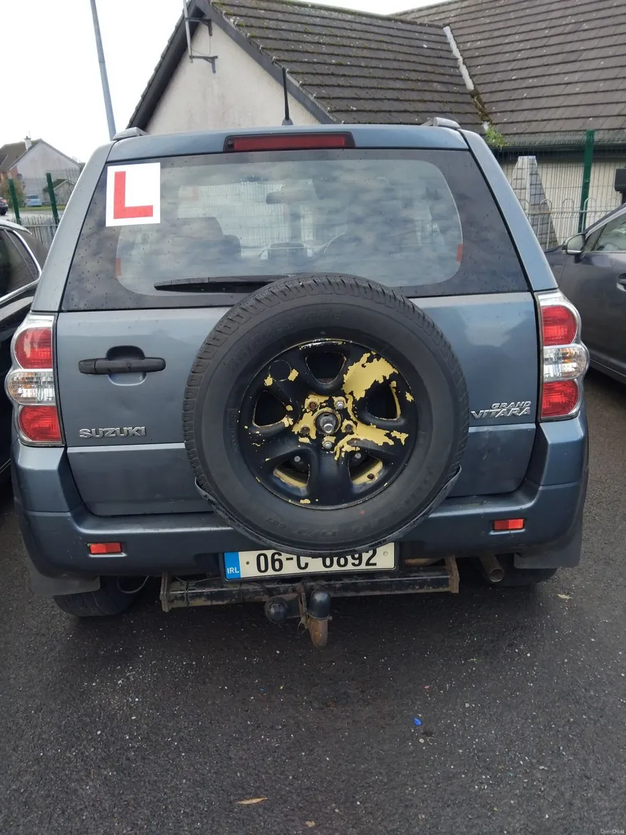 Image 4 of 4