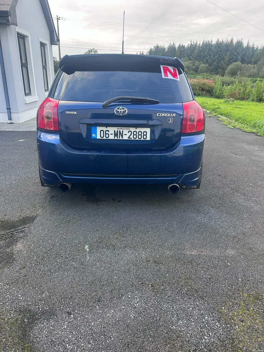 Image 4 of 6