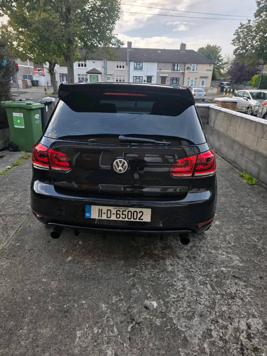 Image 3 of 10