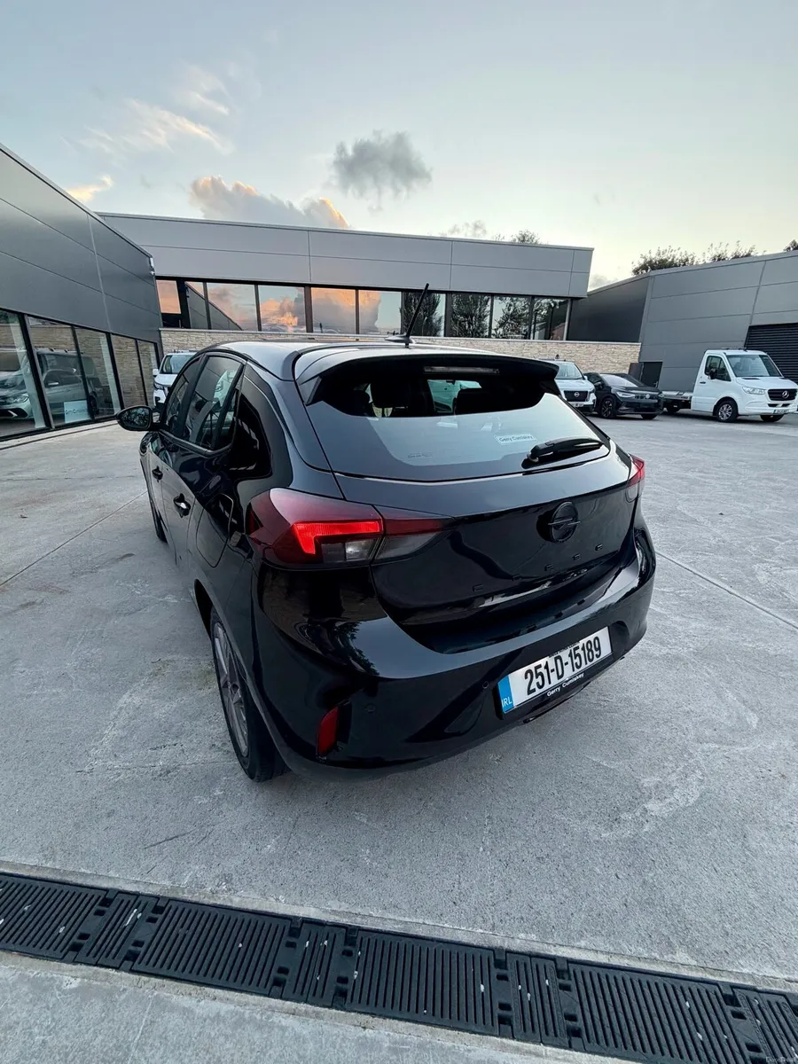 Image 3 of 10