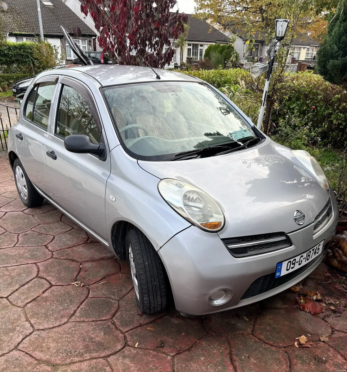 Image 1 of 8