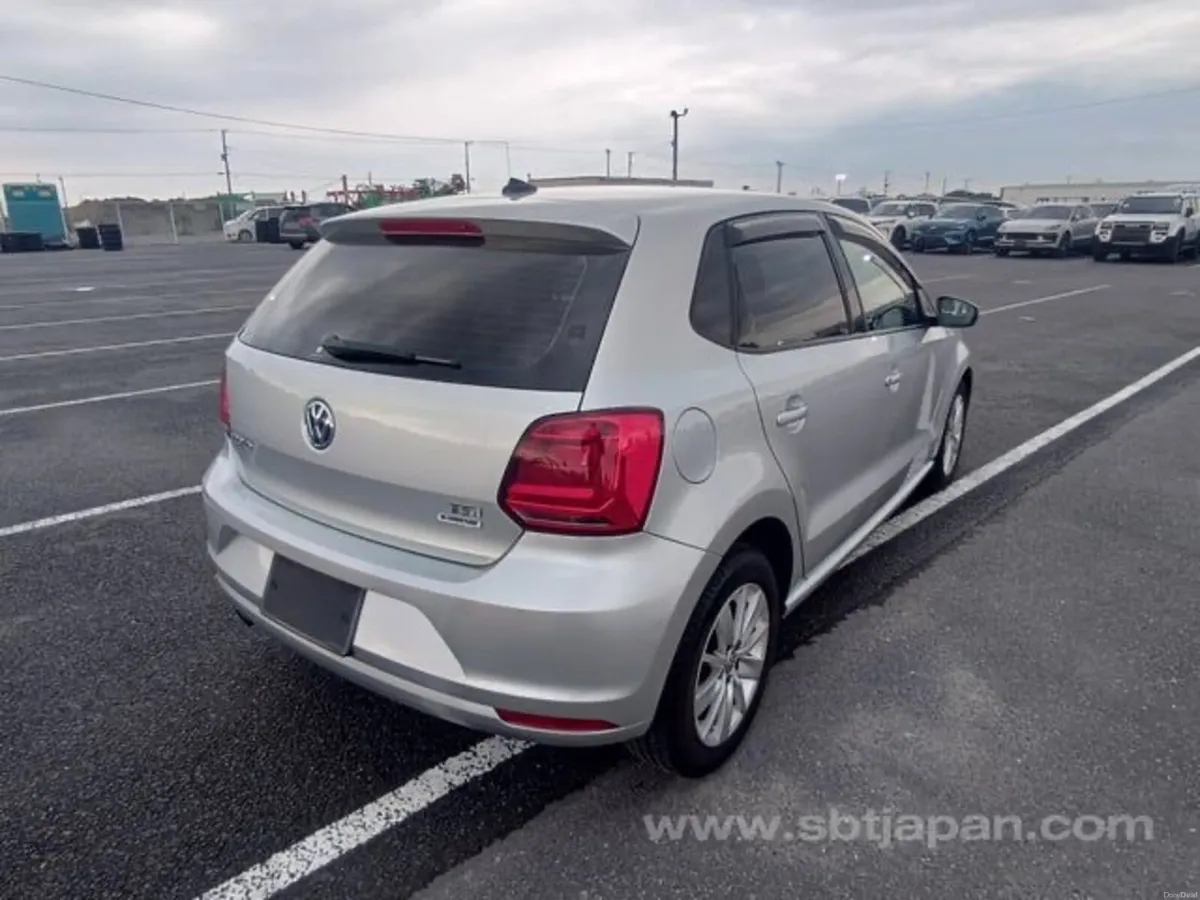 Image 5 of 24