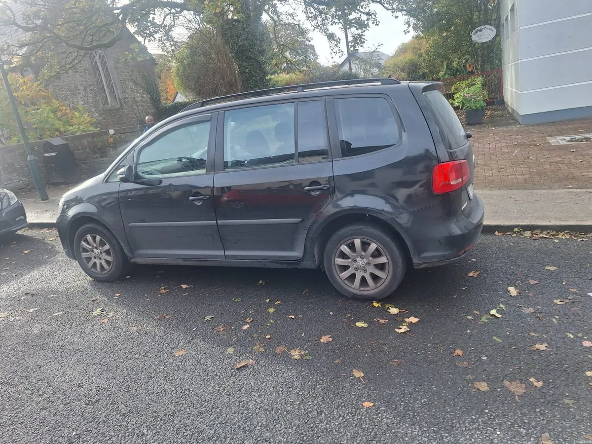 Image 2 of 10