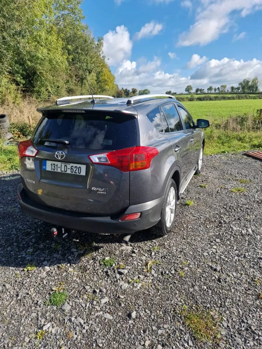 Image 4 of 10
