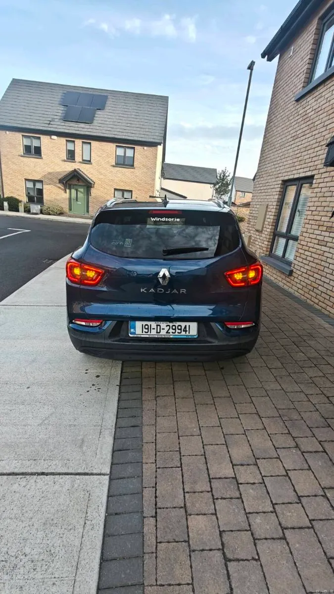 Image 2 of 11