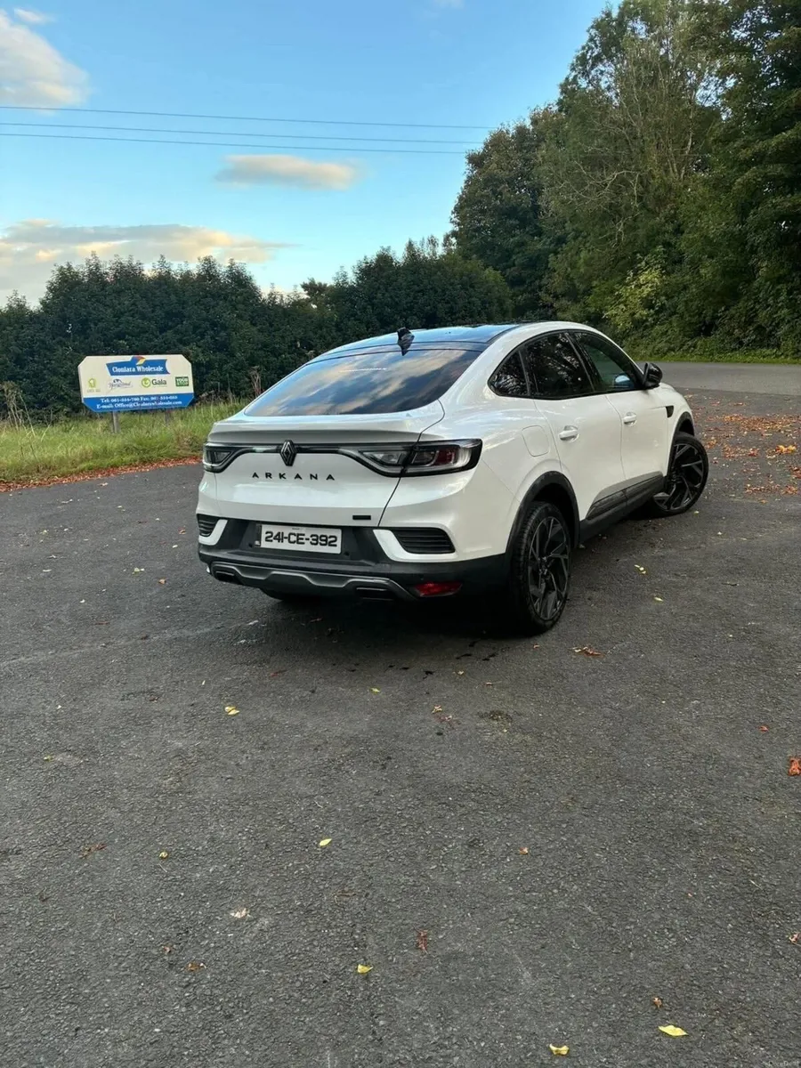 Image 2 of 10