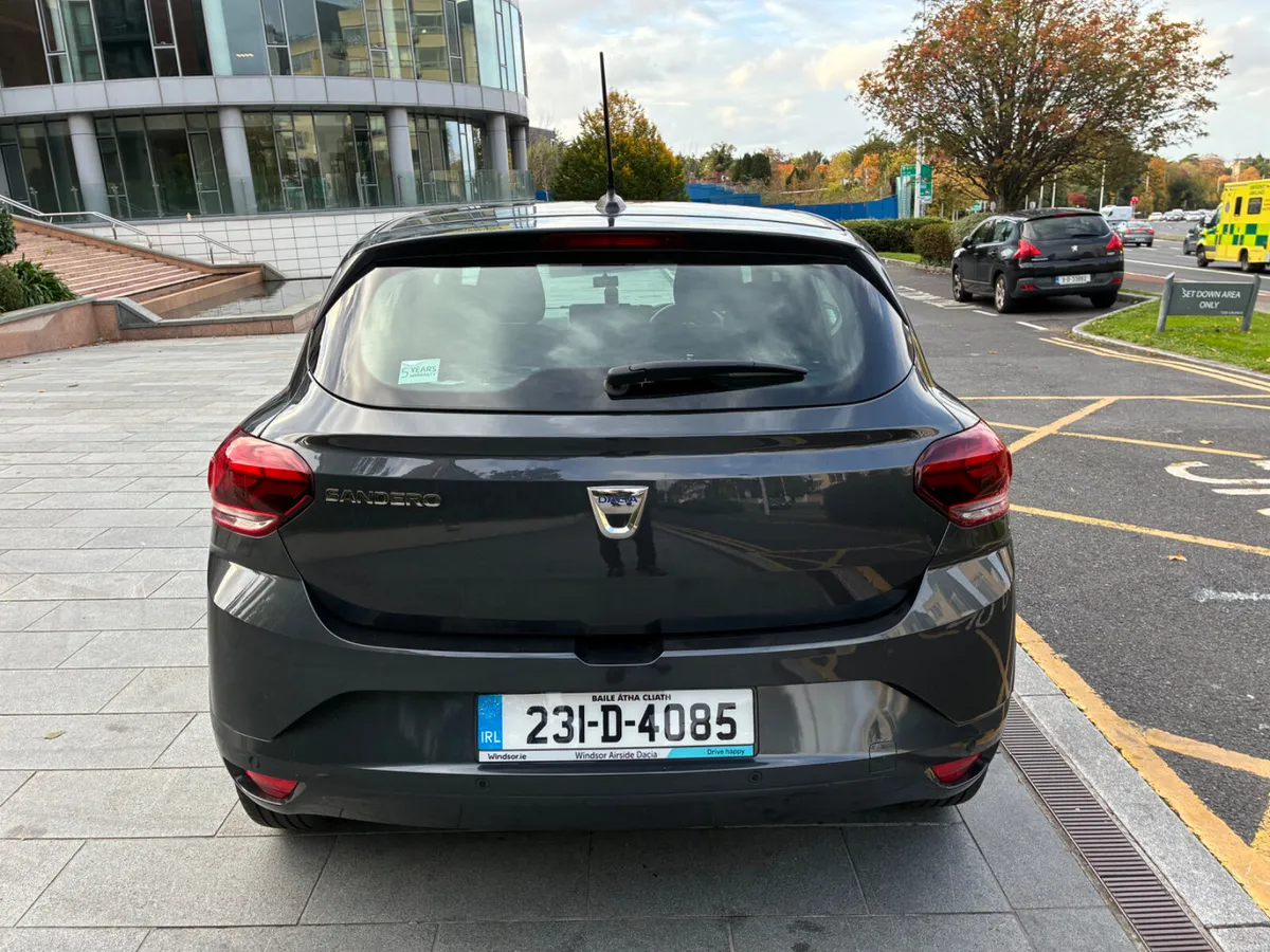 Image 6 of 14