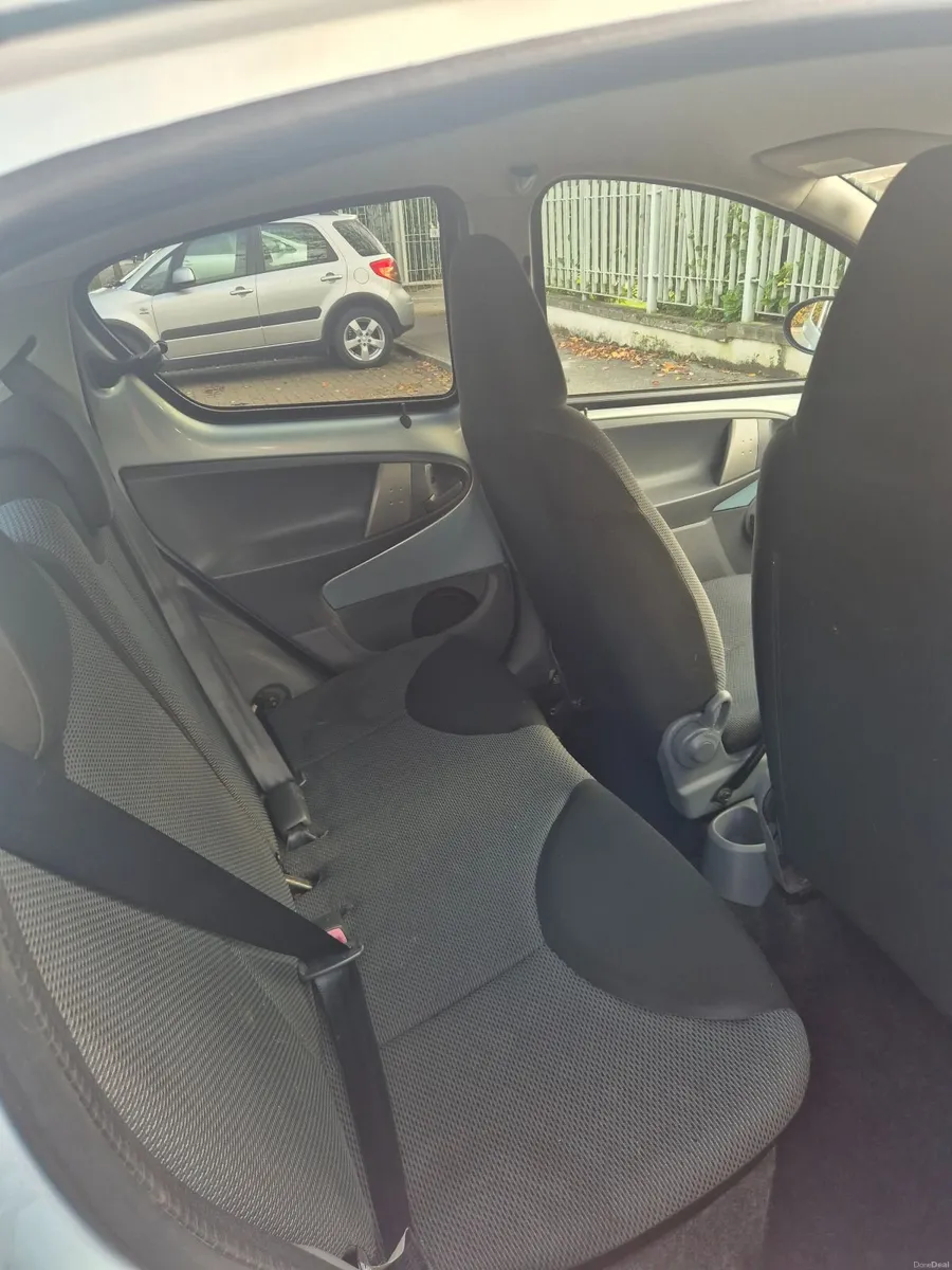 Image 1 of 4