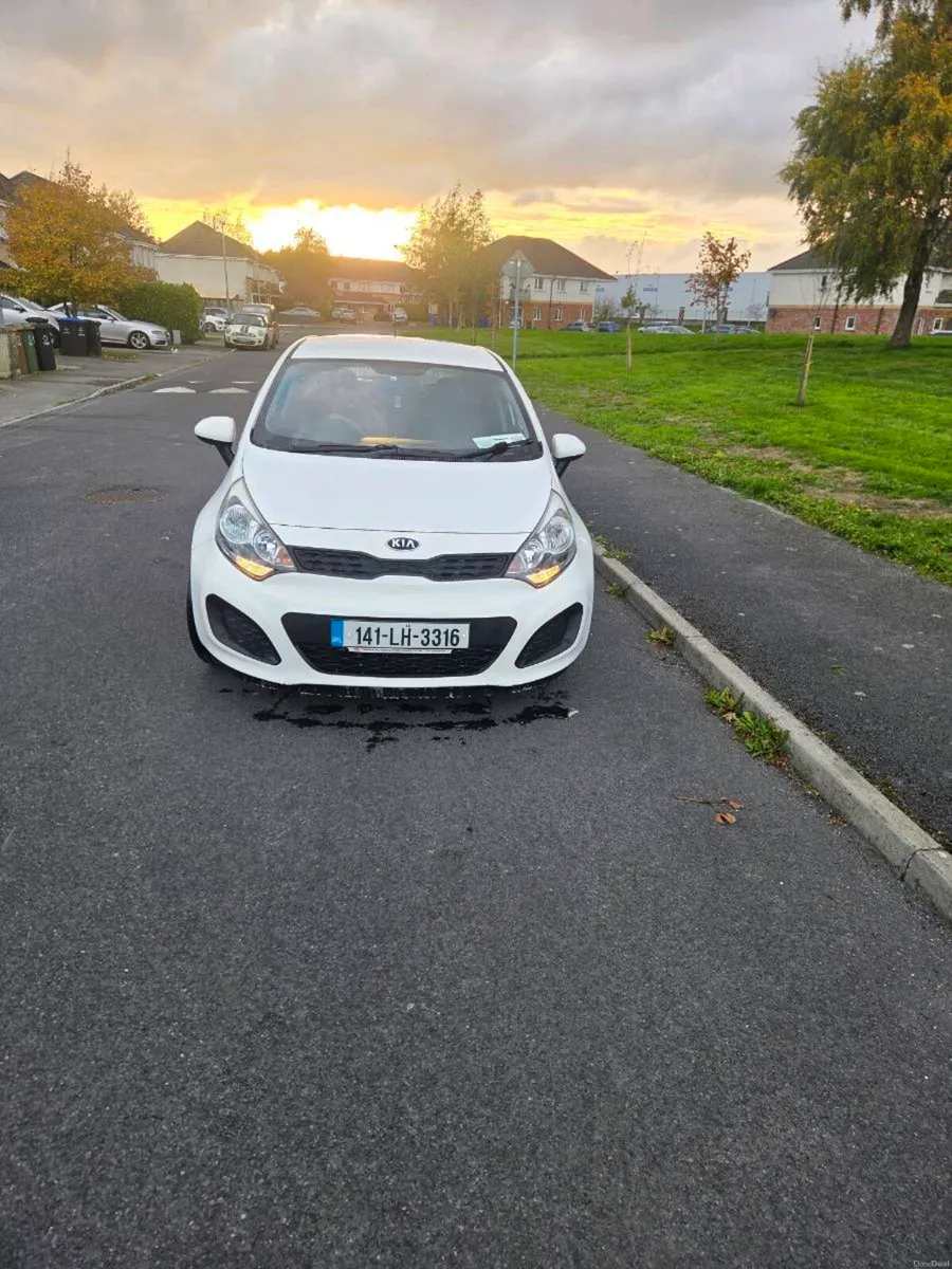 Image 2 of 10