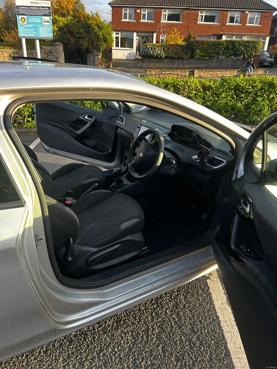 Image 6 of 11