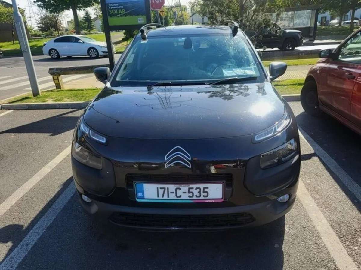Image 2 of 7