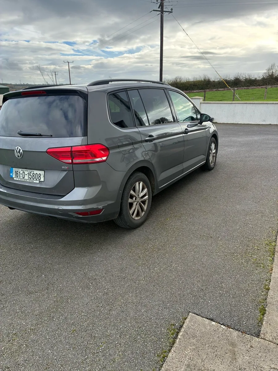 Image 4 of 10