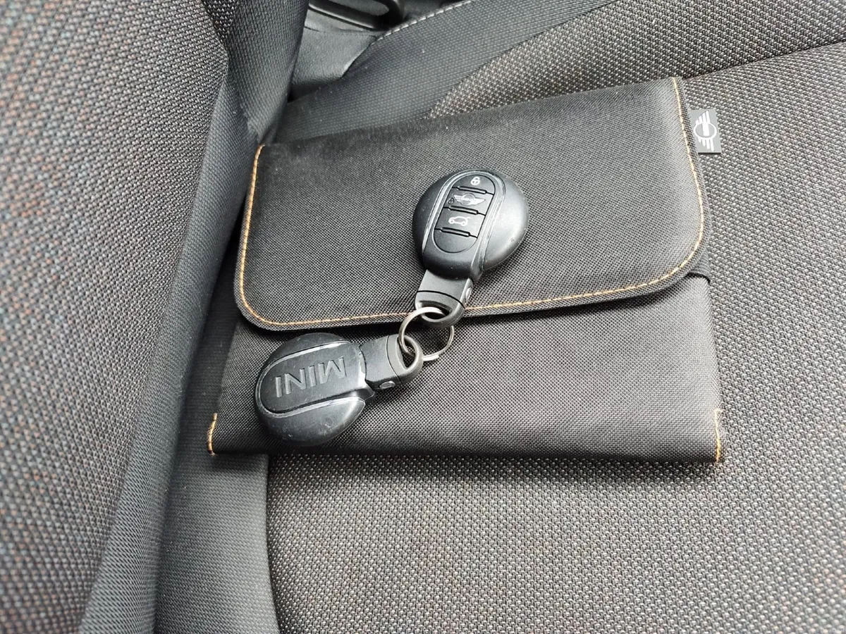 Image 6 of 9