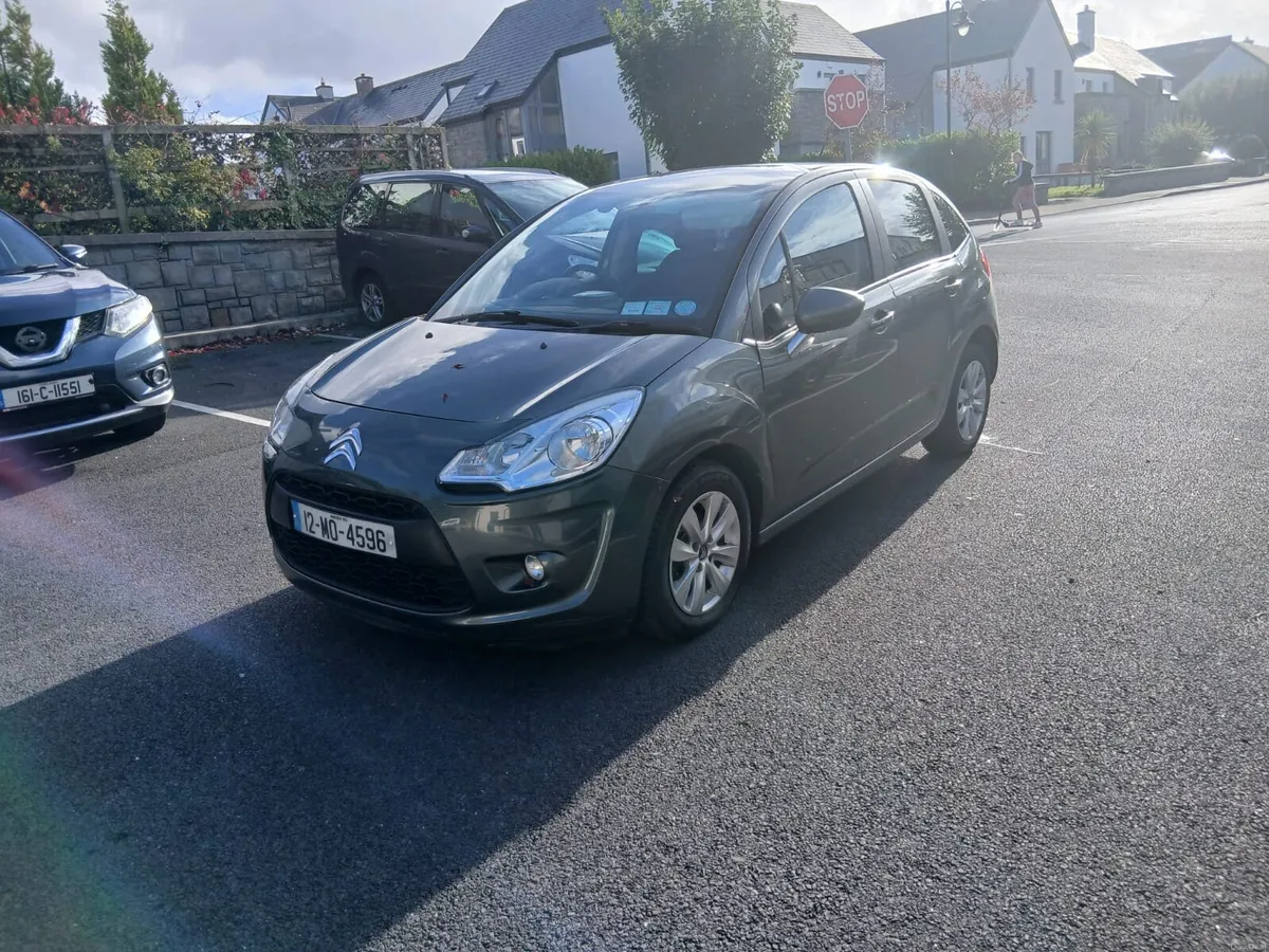 Image 1 of 6