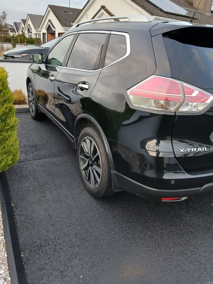Image 4 of 10