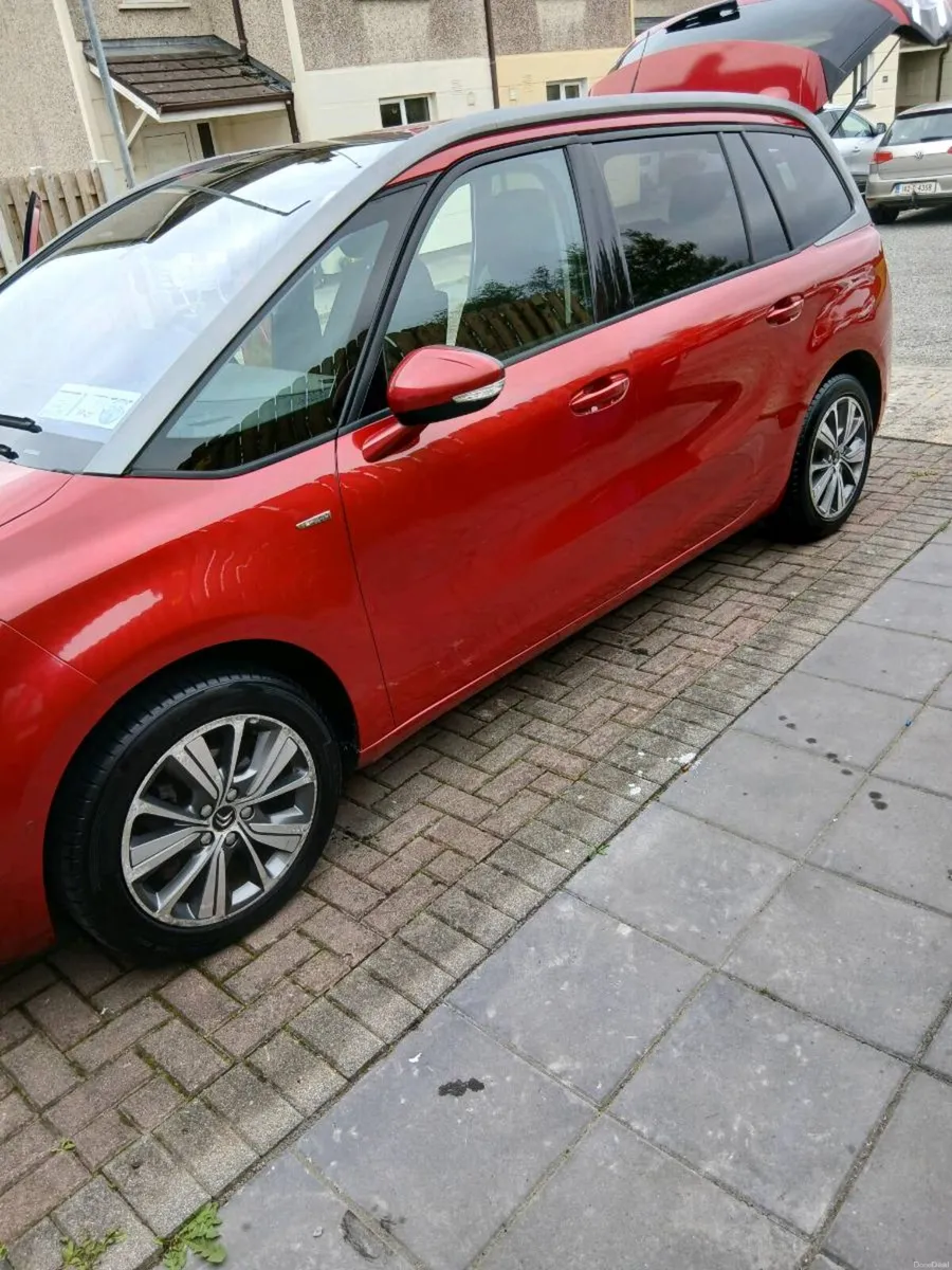 Image 1 of 8