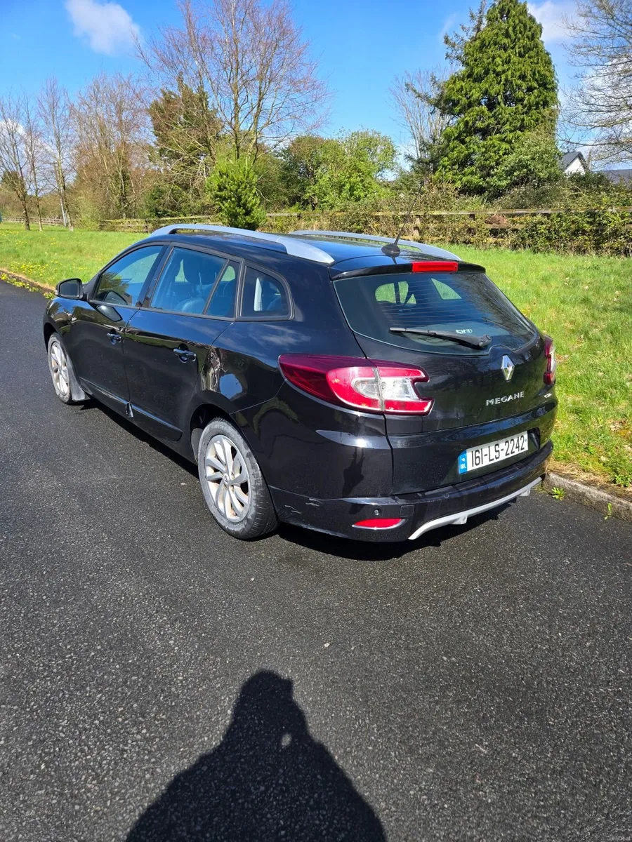 Image 2 of 10